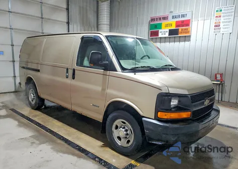 2005 Chevrolet Express G2500 z USA, uszkodzony, nr VIN 1GCGG25VX51147941
